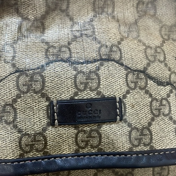 Vintage Gucci GG Supreme Monogram Small Crossbody Flap Bag serial #223666 - Picture 16 of 16